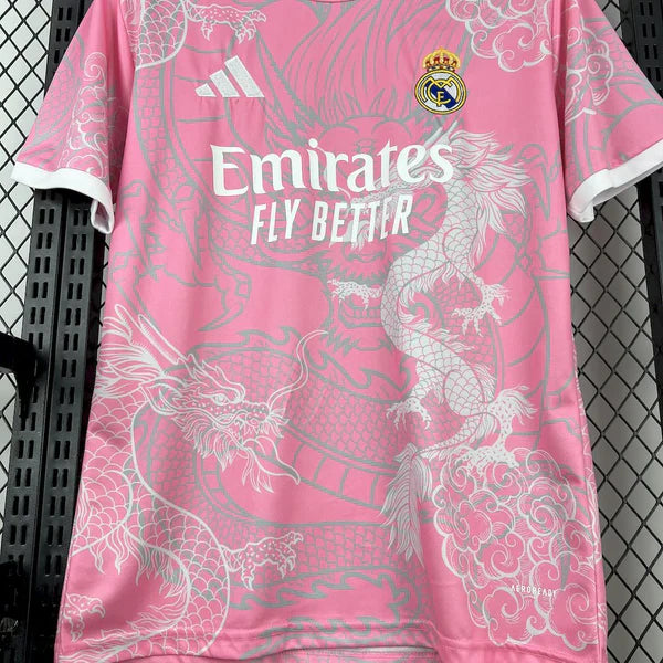 maillot-concept-real-madrid-saison-deux-mille-vingt-quatre-deux-mille-vingt-cinq-design-exclusif Real Madrid koncept tröja säsong tvåtusentjugofyra tvåtusentjugofem exklusiv design