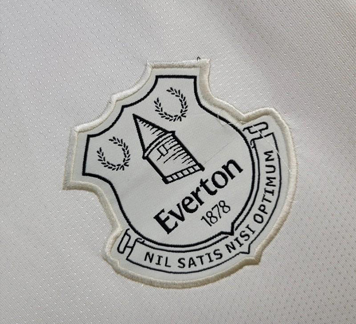tunique-everton-blanche-pour-supporter-collection-exterieure Everton vit supportertröja från bortakollektionen