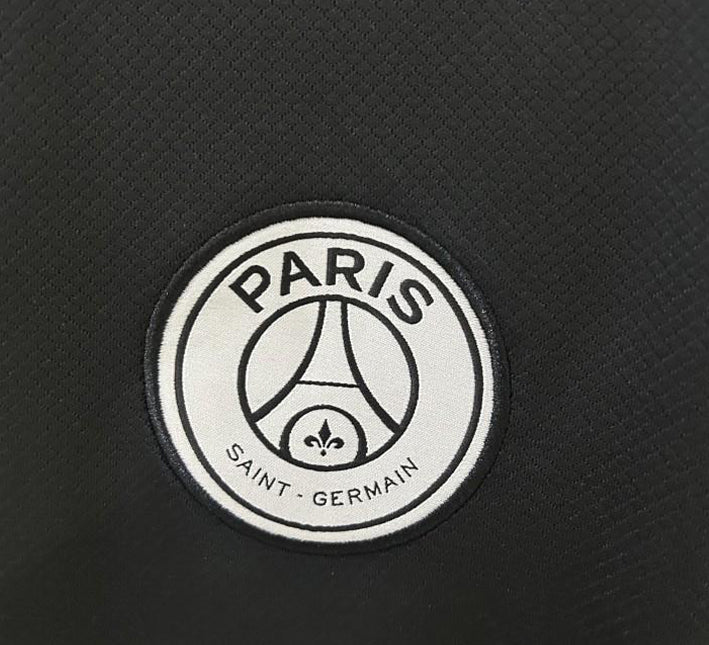 MaillotPSGexterieur25PSG.jpg Paris Saint-Germain bortatröja 2024-2025 tygdetalj