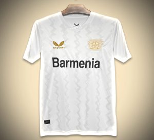 maillot extérieur Bayern Leverkusen couleur or saison vingt quatre vingt cinq