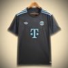 Koncepttröja Bayern München Svart Utgåva 2425