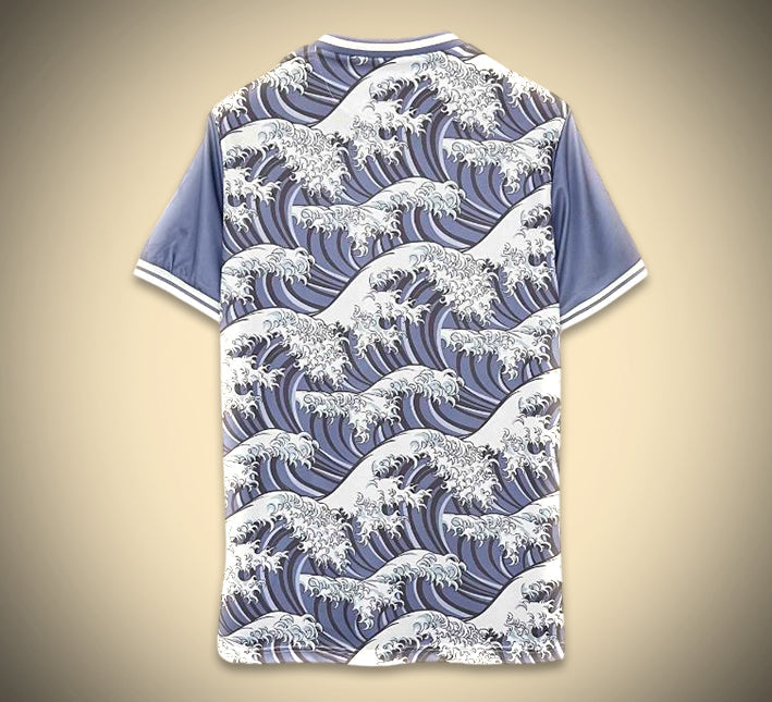 T-shirt med japanskt tröjdesign med vågmönster inspirerat av manga och japansk kultur