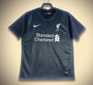 Tenue de gardien Liverpool rouge avec écusson du club