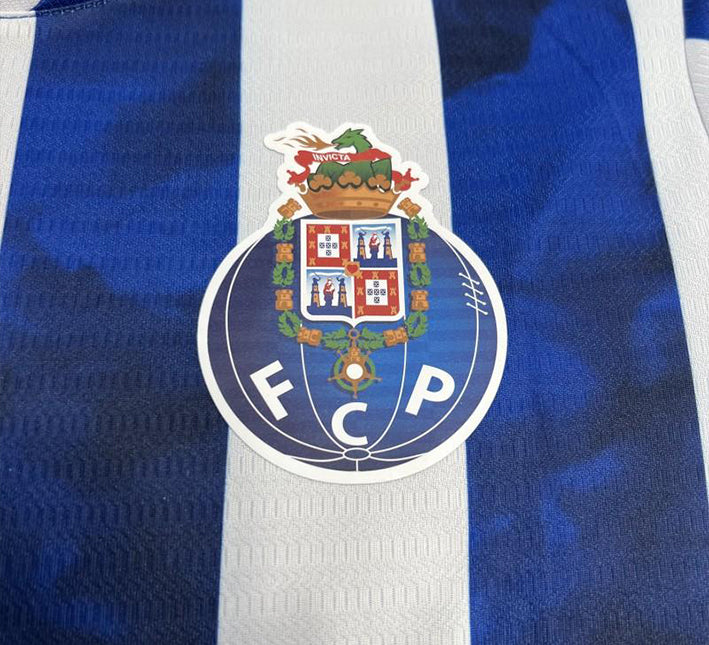 FC Porto hemmatröja säsong 2024 2025 blå och vit