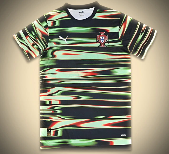 maillotportugal-1.jpg Portugal uppvärmningströja randig 2024-2025 framifrån