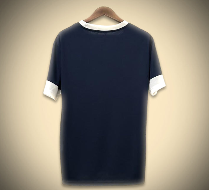 maillotportugalblueconceptdos.jpg Portugal Träningströja Marinblå 2024-2025 bakifrån