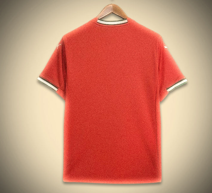 maillotportugaldomiciledos.jpg Portugal hemmatröja 2024-2025 bakifrån