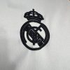 Real Madrid träningströja inför match 2024-2025 sedd från sidan