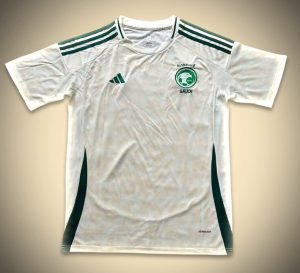 maillotsaudiexterieur-1.jpg Maillot Arabie Saoudite Extérieur 2024-2025 vue de face