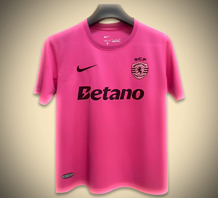 maillot-concept-sporting-cp-edition-rose-2425 Tröja Koncept Sporting CP Edition Rosa 2425