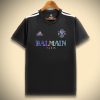 maillot-de-foot-manchester-united-collection-balmain-tenue-supporter-elegante Fotbollströja Manchester United Balmain-kollektion elegant supporterställ