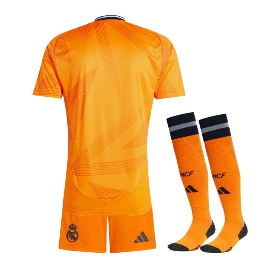 Barnset Real Madrid bortatröja säsong 2024 2025