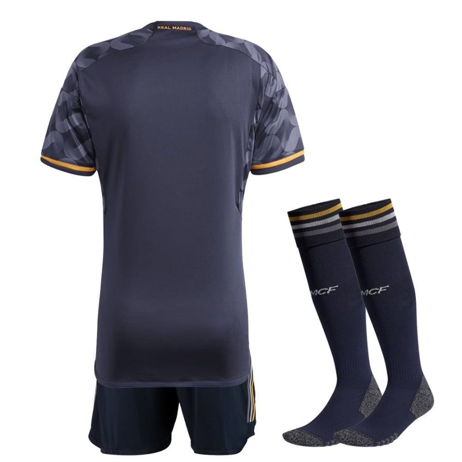 ensemble-enfant-real-madrid-maillot-exterieur-saison-deux-mille-vingt-trois-deux-mille-vingt-quatre Ensemble enfant Real Madrid maillot extérieur saison deux mille vingt trois deux mille vingt quatre