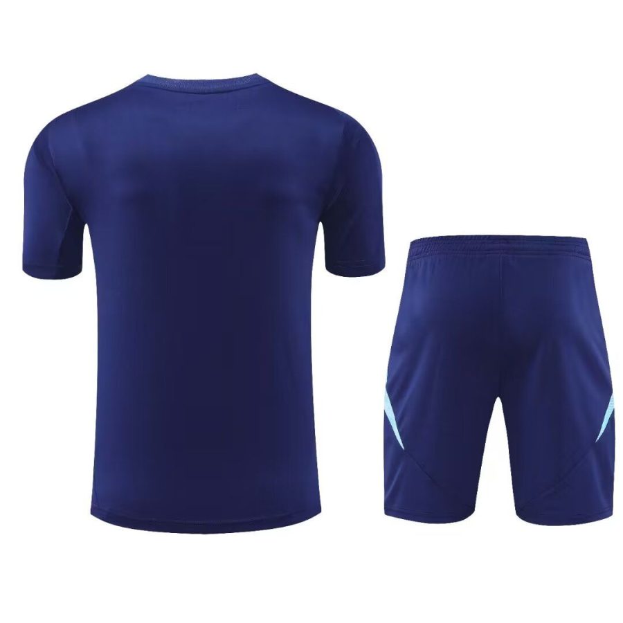 ensemble-maillot-et-short-arsenal-saison-2024-2025-tenue-de-football Set med tröja och shorts Arsenal säsongen 2024 2025 fotbollströja