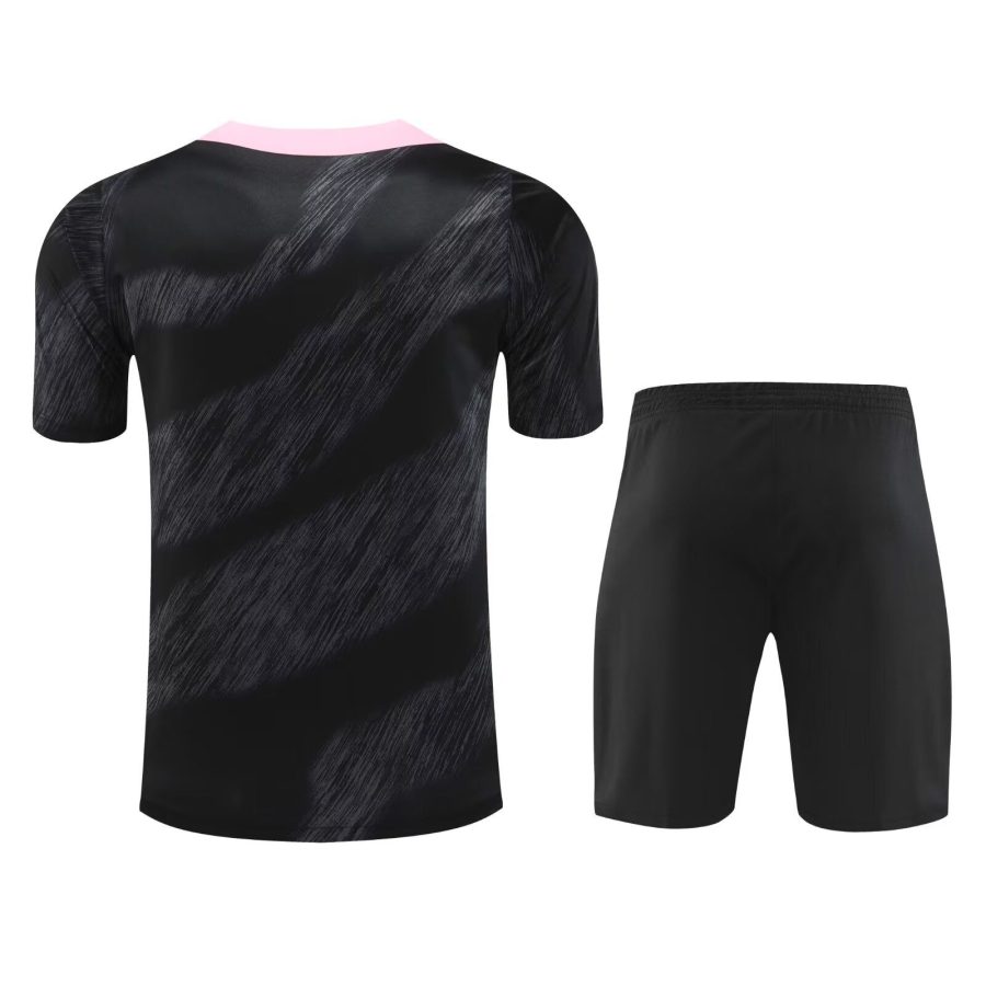 ensemble-psg-saison-2024-2025-maillot-et-short-de-football PSG set säsong 2024 2025 fotbollströja och shorts