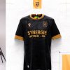 Fotbollströja Nantes borta 2024 2025 färg och design från klubben