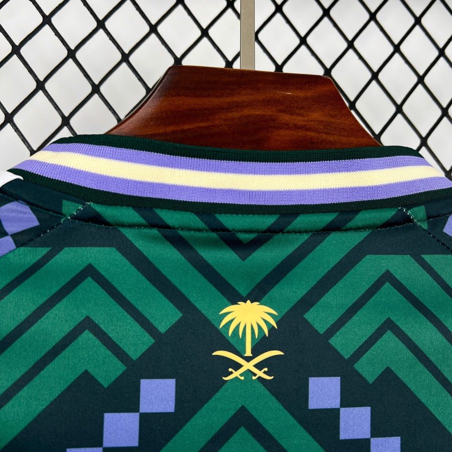 jersey-football-arabie-saoudite-2026-pour-supporters-et-collection Jersey football Arabie Saoudite 2026 pour supporters et collection