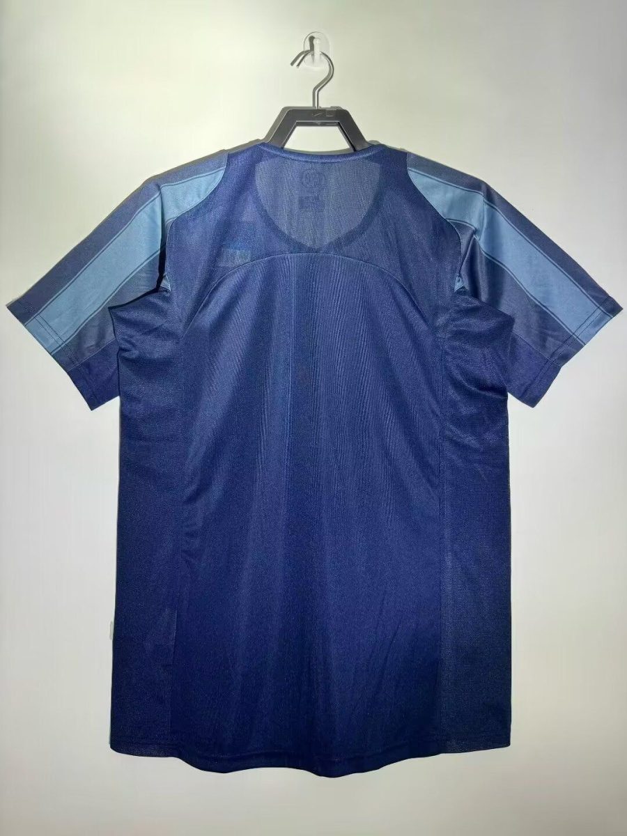 jersey-inter-milan-third-2004-2005-maillot-vintage-football-italien Inter Milan tredjetröja 2004 2005 vintage italiensk fotbollströja