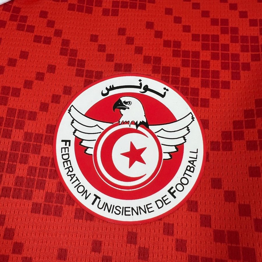 jersey-rouge-et-blanc-tunisie-domicile-collection-2026 Röd och vit tröja Tunisien hemma samling 2026