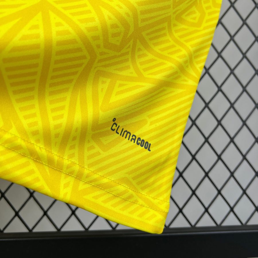 jersey Ukraine domicile 2026 bleu et jaune pour supporter