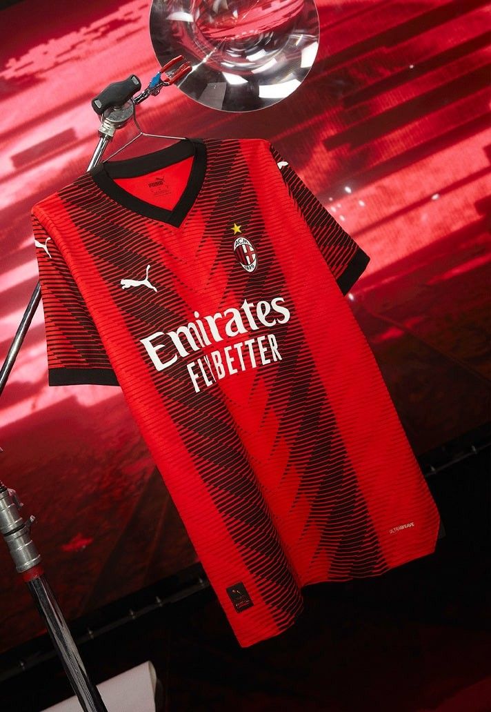 maillot-de-football-officiel-ac-milan-tenue-domicile-2023-2024 maillot de football officiel AC Milan tenue domicile 2023 2024