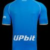 maillot-domicile-du-napoli-saison-vingt-vingt-trois-vingt-vingt-quatre-bleu maillot domicile du Napoli saison vingt vingt trois vingt vingt quatre bleu