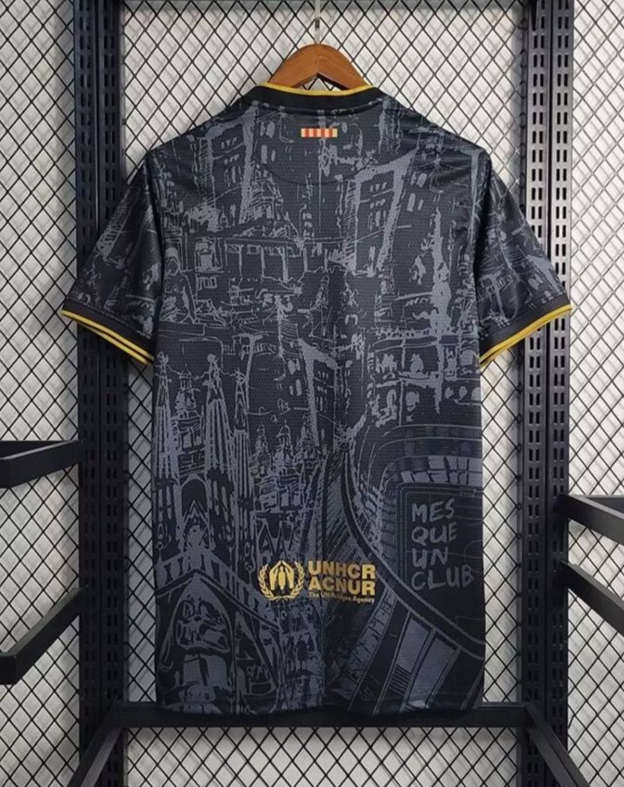 Hemmatröja FC Barcelona cityscape-design säsongen tjugohundratjugofem tjugohundratjugosex