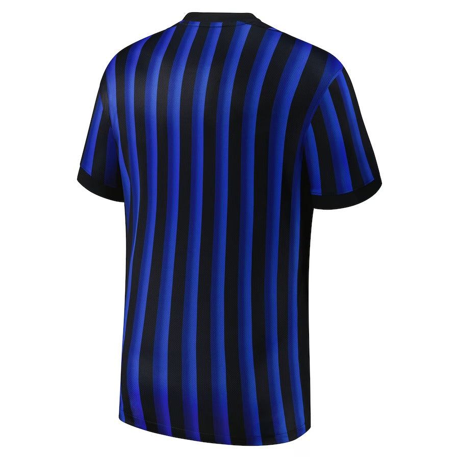 maillot-domicile-inter-milan-saison-2025-2026-bleu-et-noir-officiel fotbollströja hemma Inter Milan säsong 2025 2026 blå och svart officiell