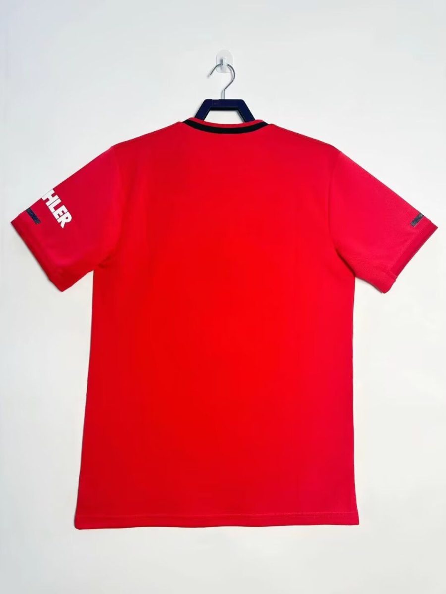 Nottingham Forest hemmatröja vintage säsong röd med klubbemblem
