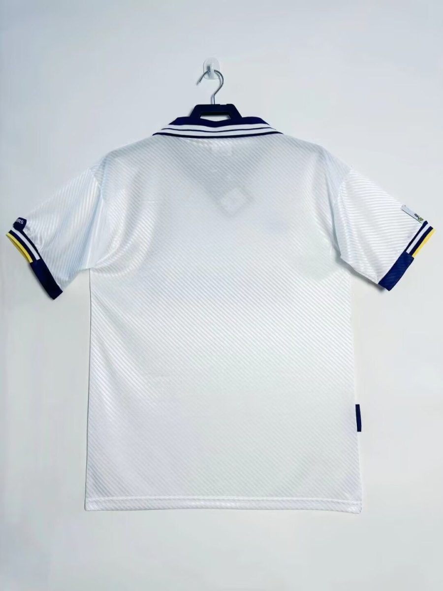 maillot-domicile-tottenham-saison-mille-neuf-cent-quatre-vingt-treize-mille-neuf-cent-quatre-vingt-quatorze hemmatröja Tottenham säsongen 1993 1994