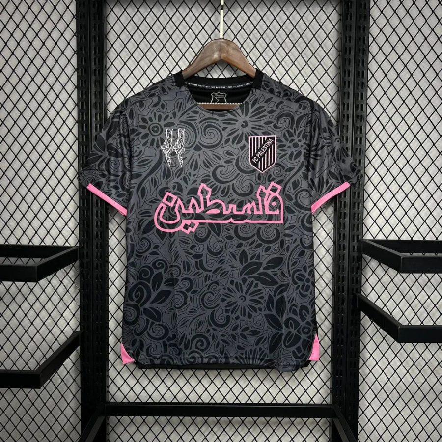 maillot-palestine-x-farrah-azam-noir-20242025 PALESTINA X FARRAH AZAM SVART TRÖJA 20242025