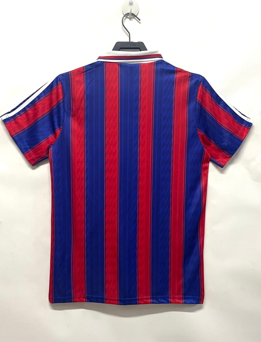 Retro Bayern München tröja från 1990-talet hemmatröja