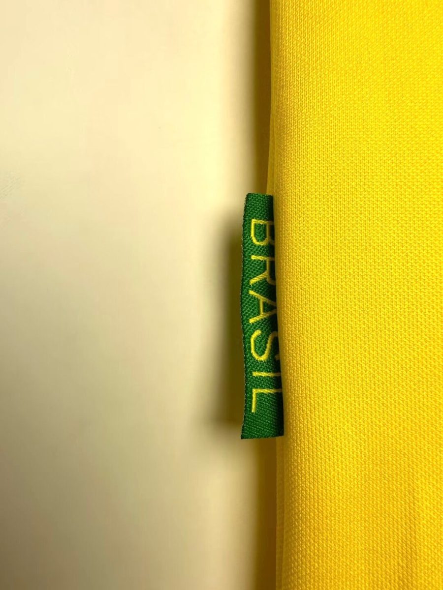 maillot-retro-selection-bresilienne-couleur-jaune-domicile-1997 maillot rétro sélection brésilienne couleur jaune domicile 1997