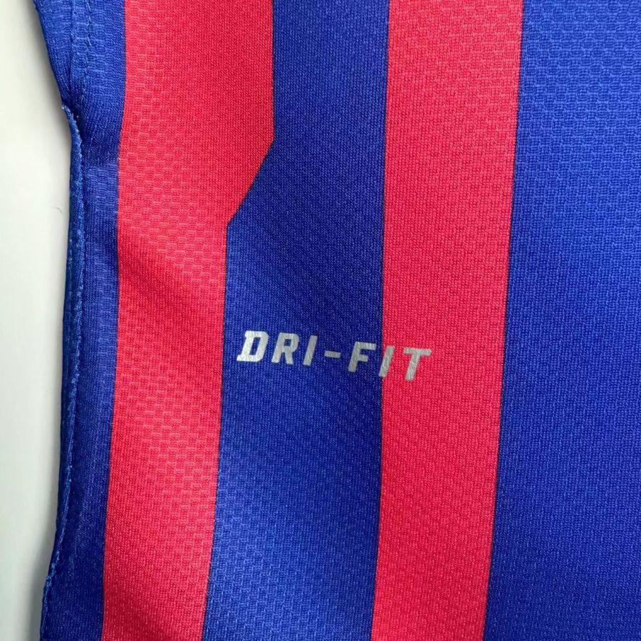 Supportertröja FC Barcelona hemma säsongen 2011-2012