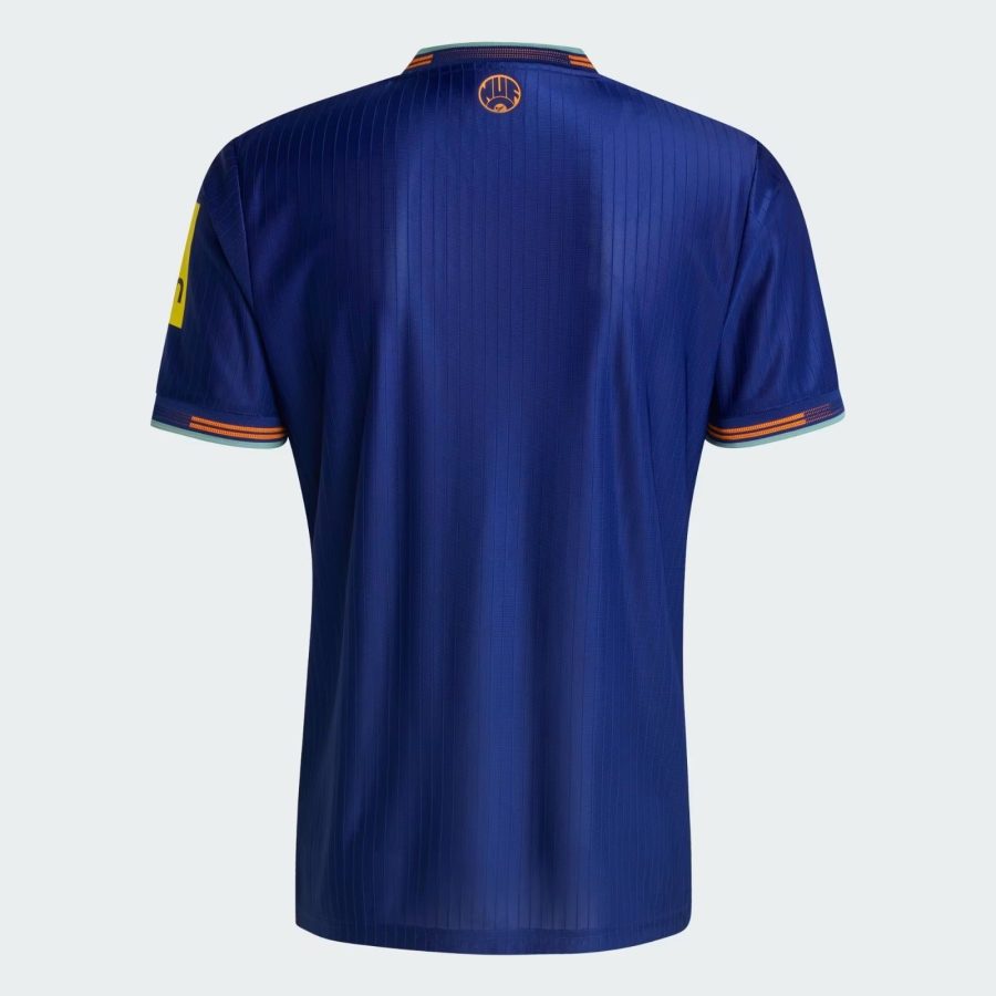 maillot-third-newcastle-saison-2025-2026-tenue-exterieure-officielle Newcastle third-tröja säsong 2025 2026 officiell bortatröja