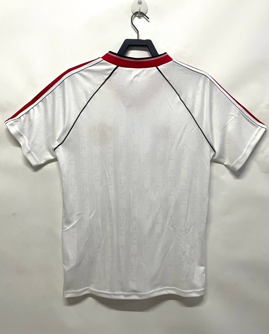 Vintage Manchester United bortatröja från 1988 1989