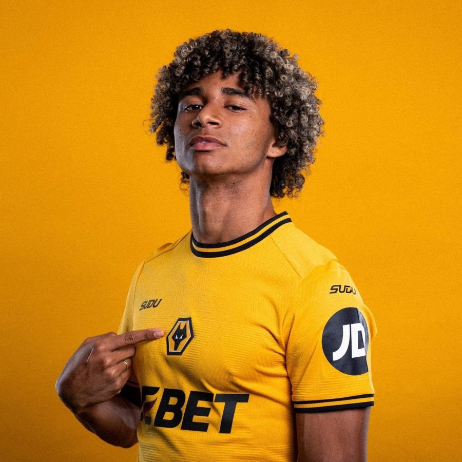 tenue-de-football-wolverhampton-domicile-pour-supporter-collection-2024-2025 Tenue de football Wolverhampton domicile pour supporter collection 2024 2025