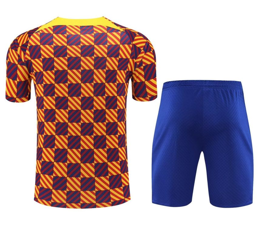 tenue-entrainement-fc-barcelone-fourth-saison-2023-2024 träningsutrustning FC Barcelona fjärde säsong 2023 2024