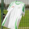 tenue-officielle-algerie-football-couleur-blanc-et-vert-2024-2025 tenue officielle Algérie football couleur blanc et vert 2024 2025