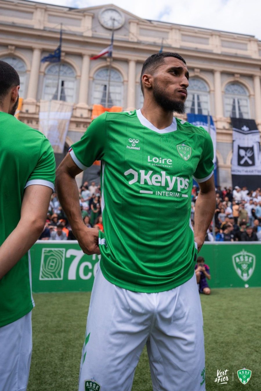 Officiellt supporterställ Saint Étienne hemma 2024 2025 fotbollströja