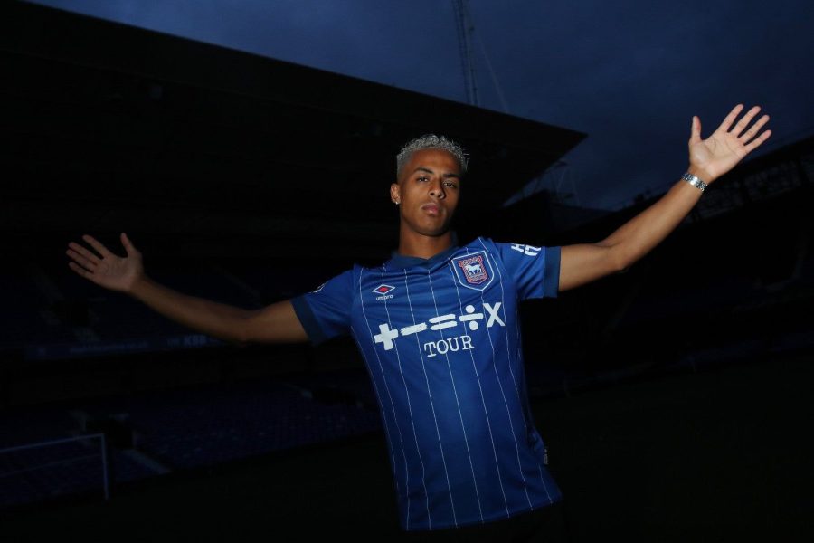 Fotbollströja Ipswich Town hemma ny kollektion