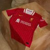 fotbollströja Liverpool hemma kit röd med klubbemblem
