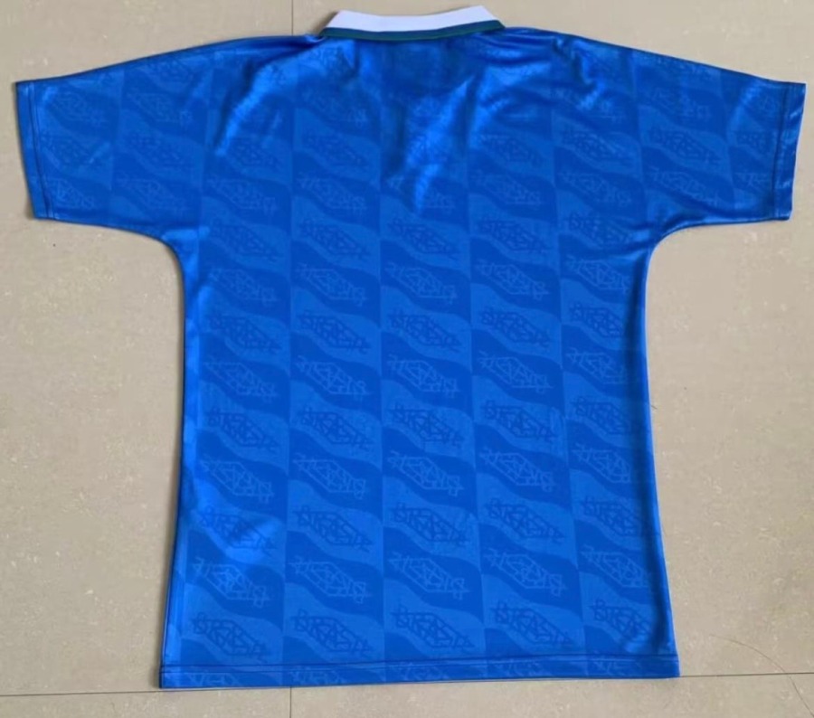 0CED5187-44EB-473A-B1A6-8EE33AEA1D84.jpg Maillot Brésil 1992 Extérieur