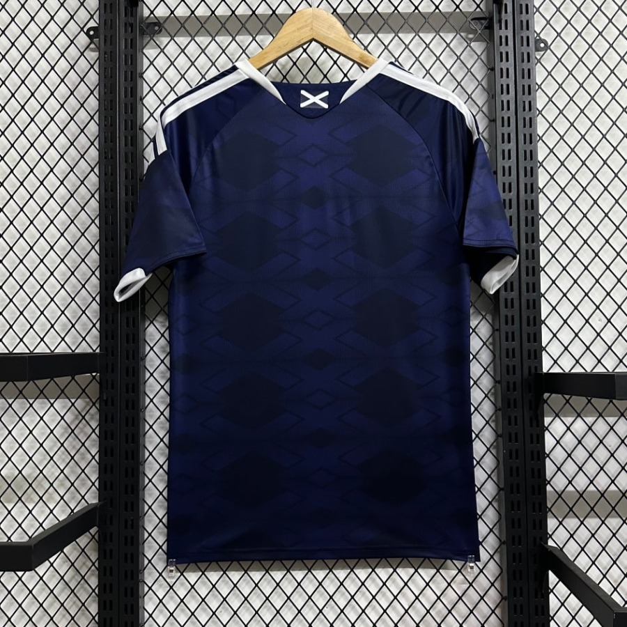 Fotbollströja Scotland Hemma 2025/26