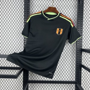 27f4e3d27dd2b7dc6de0ab29919f3ee0.jpg Peru Bortatröja 2026