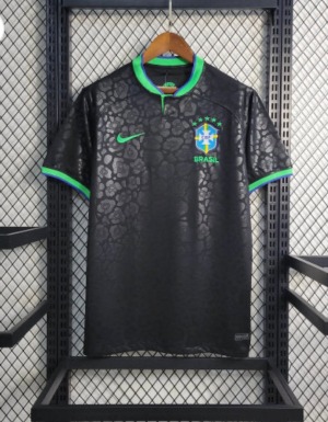 2AED663D-3497-4D58-87DA-3FCE3903122E.jpg Fotbollströja Brasilien 2023 Concept Premium