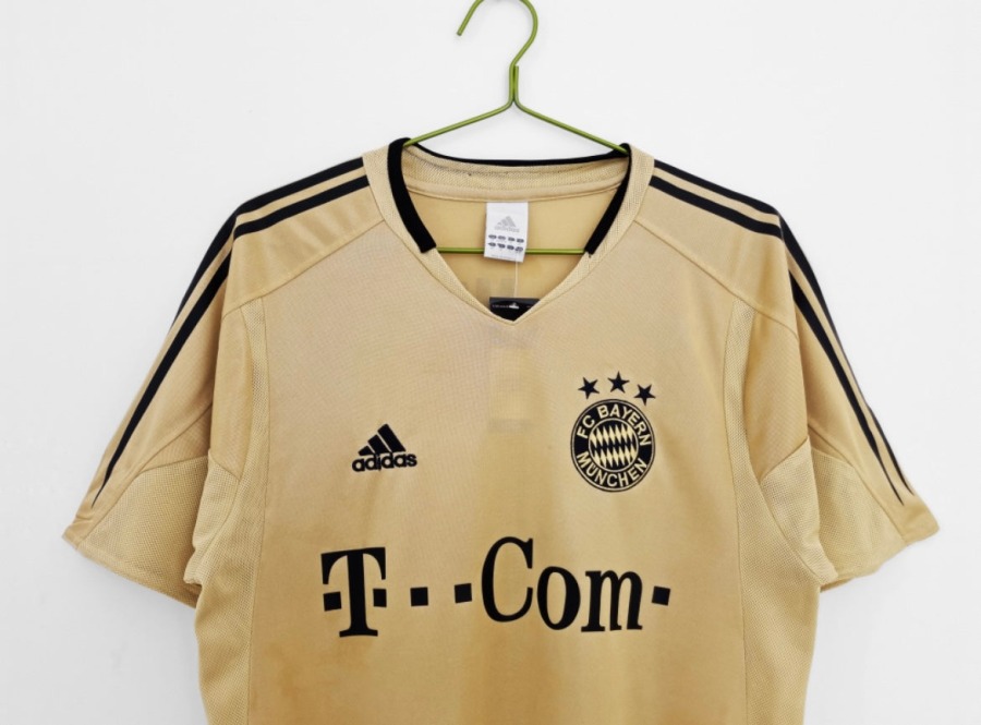 Fotbollströja FC Bayern München 2004/05 Borta