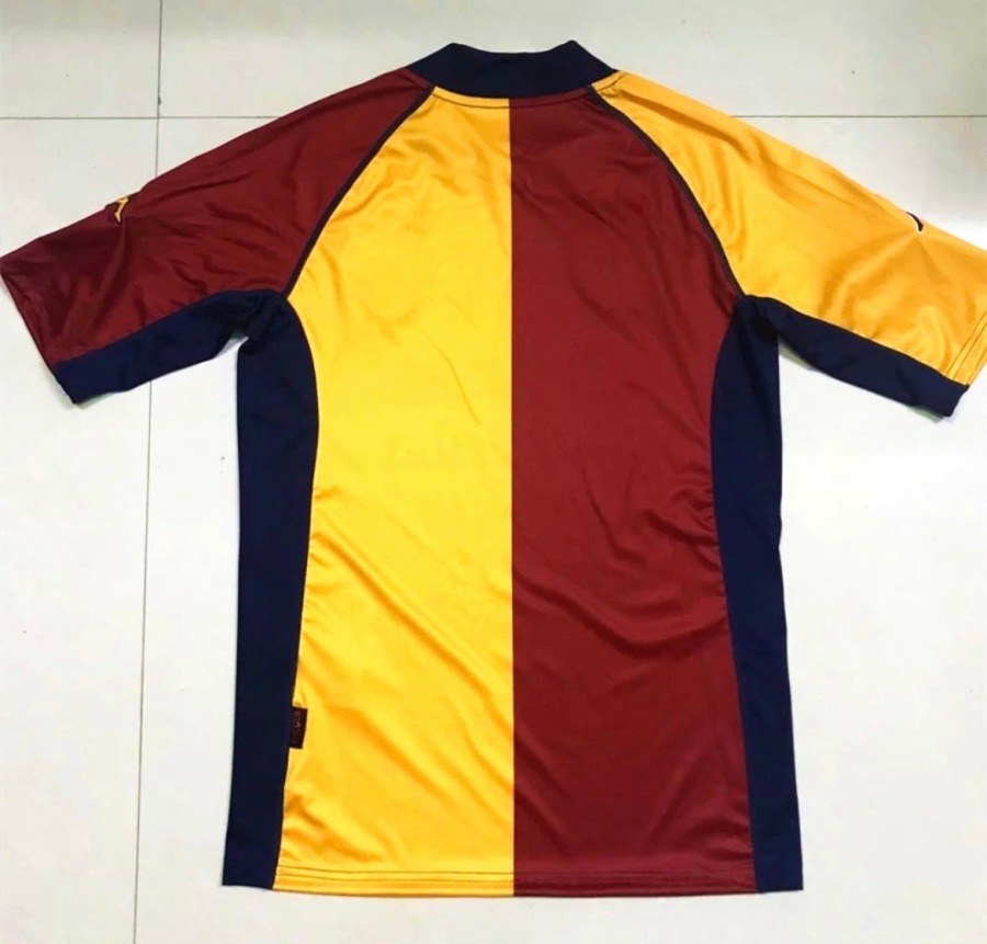 Fotbollströja AS Roma Hemmatröja 2001/02