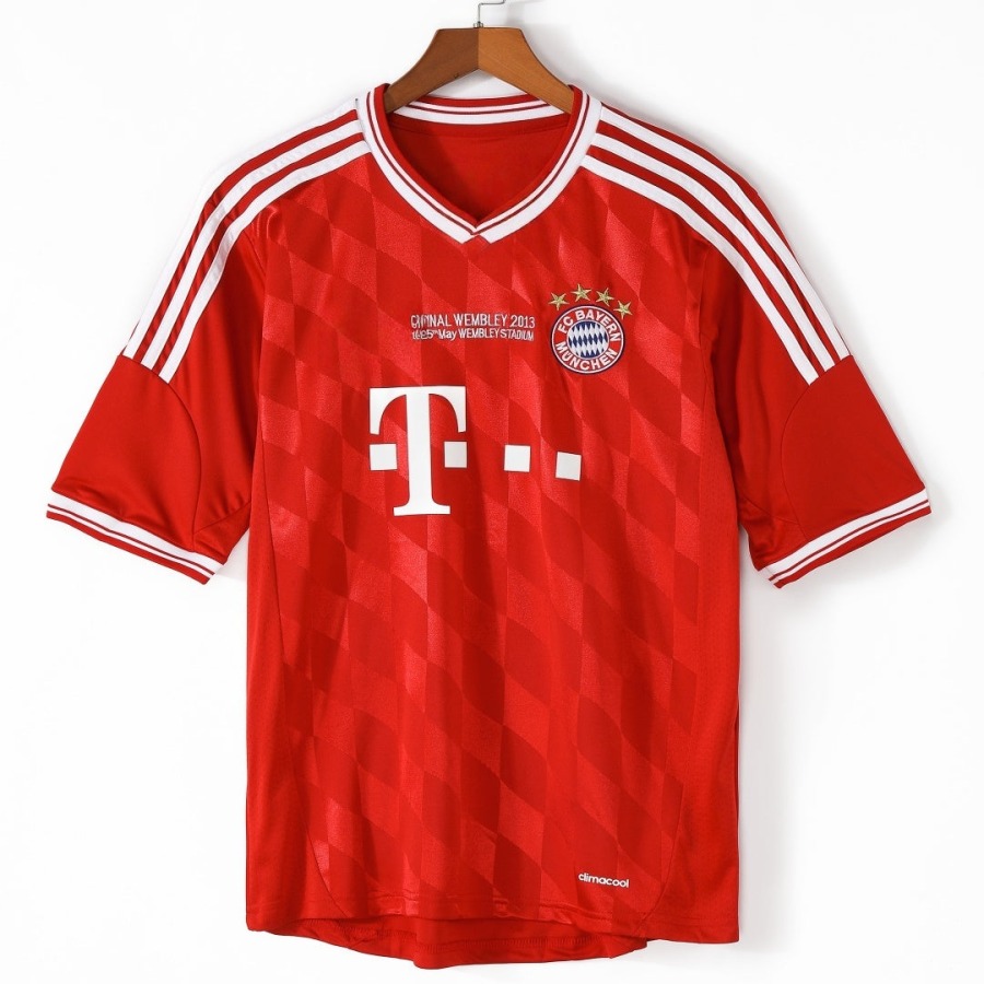Bayern München Hemmatröja 2013-2014 Retro