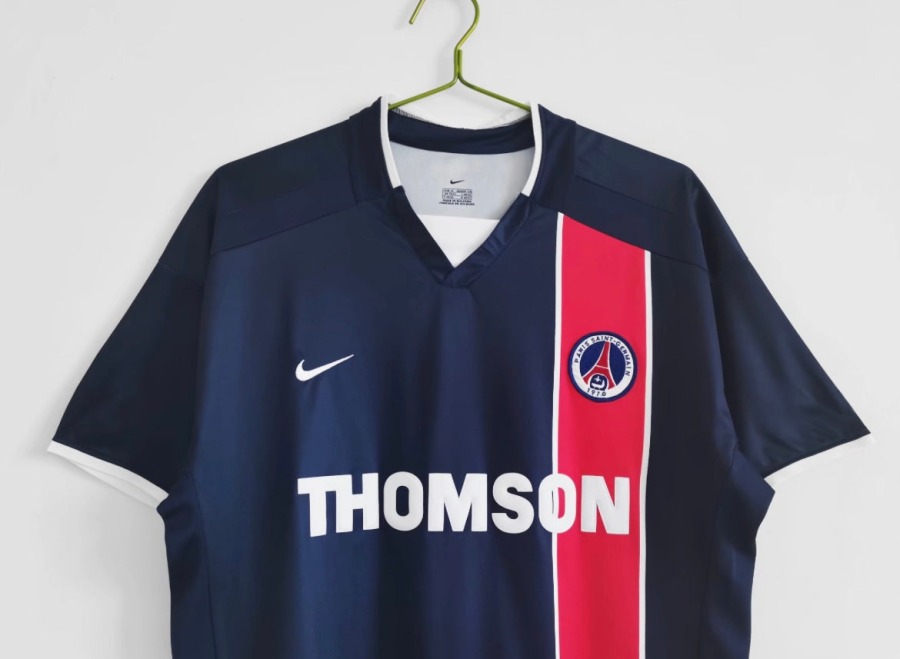 3C4D46E8-77FD-4FFC-8630-E135D5F6D765.jpg Fotbollströja PSG Hemma 2002/03 Vintage